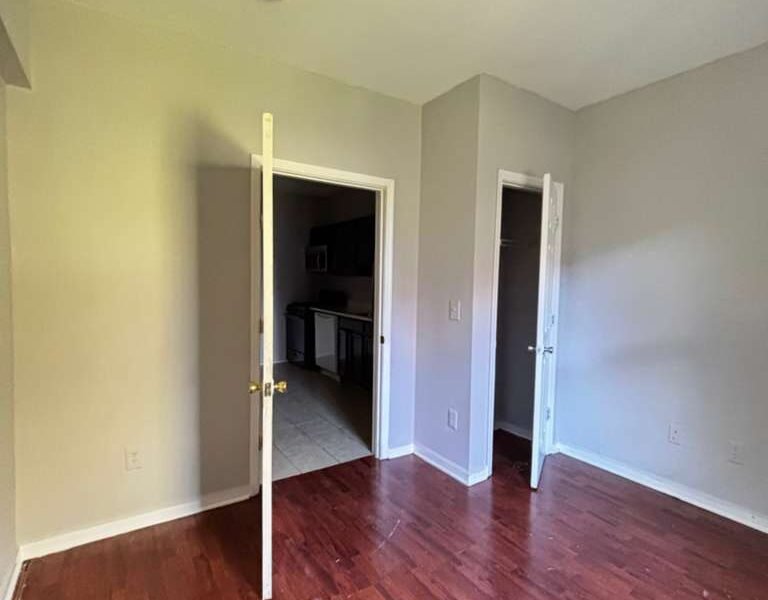 134 Stegman St Jersey City, NJ 07305