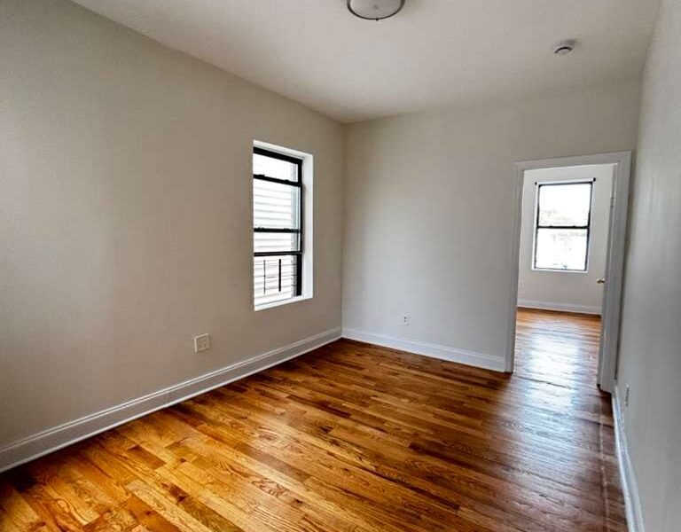 191 Myrtle Ave, Jersey City, NJ 07305