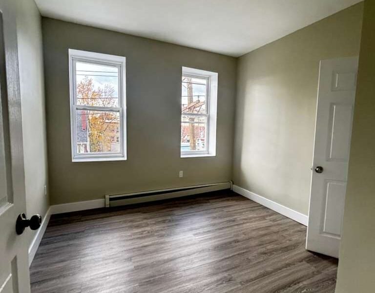 856 S 16TH ST, Newark, NJ 07108