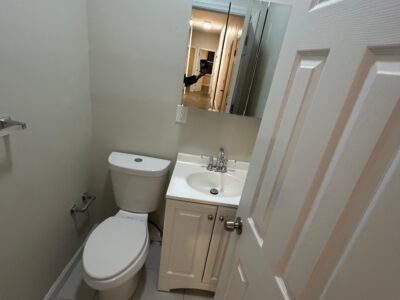 847 S 19th St Newark, NJ 07108