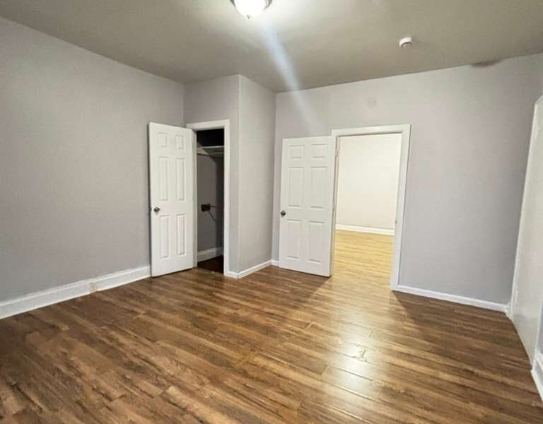 1077 Grove St Irvington, NJ 07111