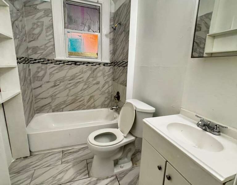 1077 Grove St Irvington, NJ 07111