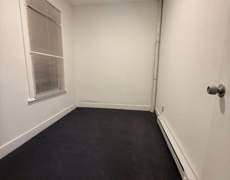 122 lawrence St Paterson, NJ 07501