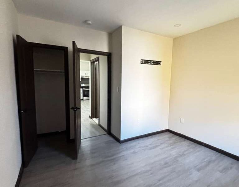 612 N Fifth St, Newark, NJ 07107