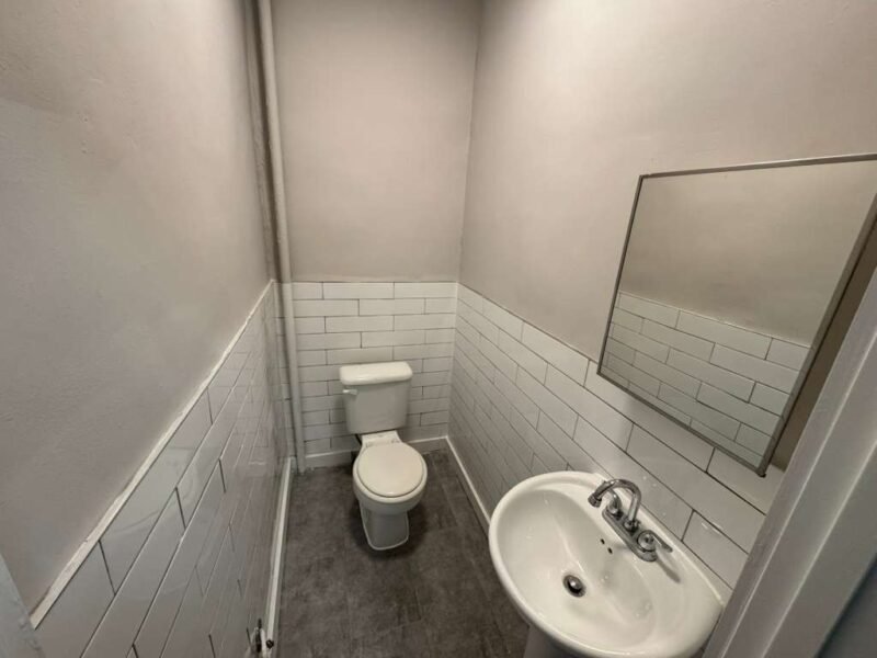 55 Hobson St, Newark, NJ 07112, Estados Unidos.