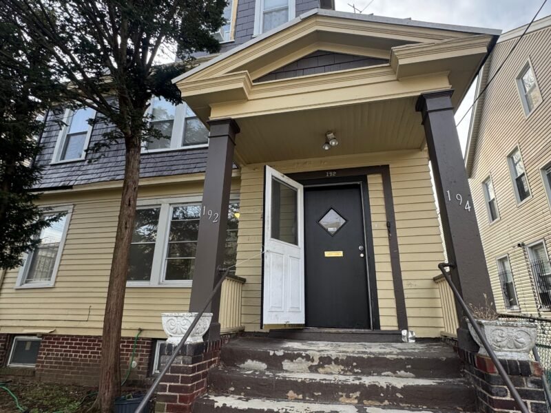 192 Shephard Ave Newark, NJ 07112