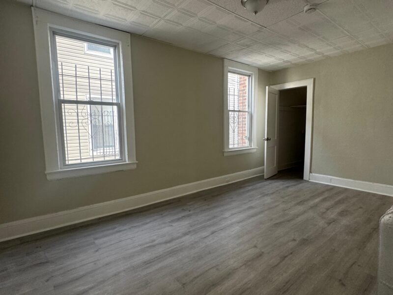 192 Shephard Ave Newark, NJ 07112