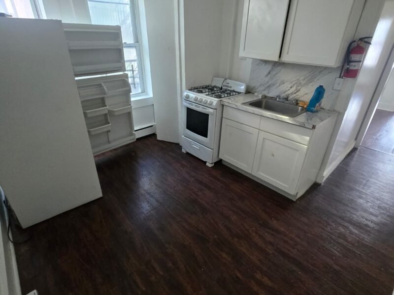 773 East 19th, Paterson, NJ 07501