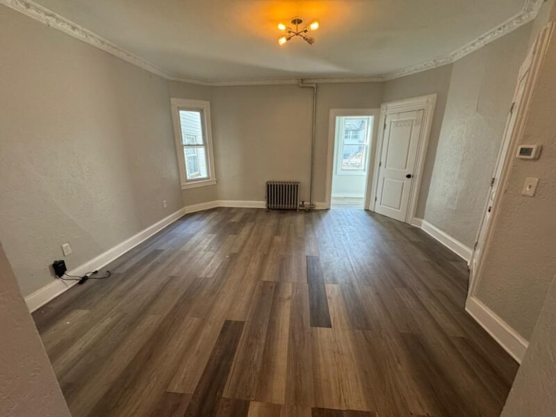 80 Garside St #1Newark, NJ 07104, ESTADOS UNIDOS