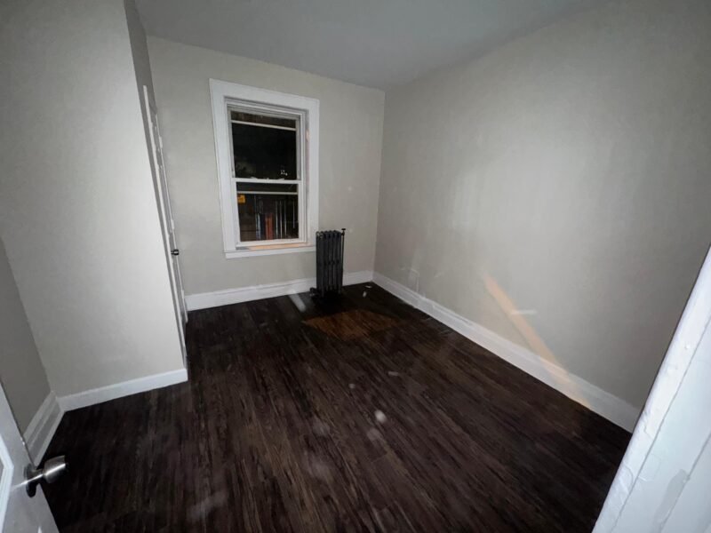 52 4th St #64, Newark, Estados Unidos.