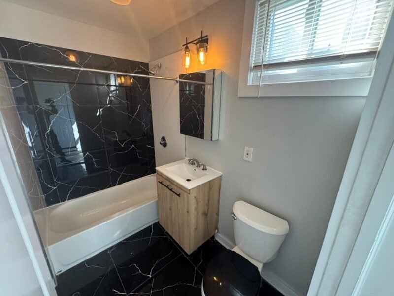 80 Garside St #1Newark, NJ 07104, ESTADOS UNIDOS