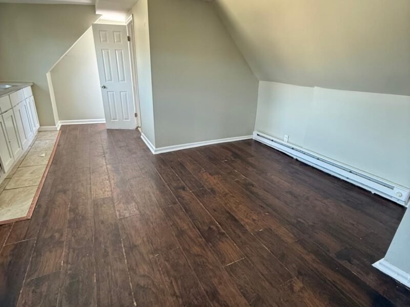 402 S Eighth St Newark, NJ 07103