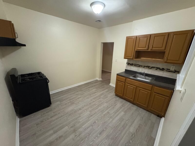 120 Bragaw Ave #3, Newark, NJ 07112, Estados Unidos