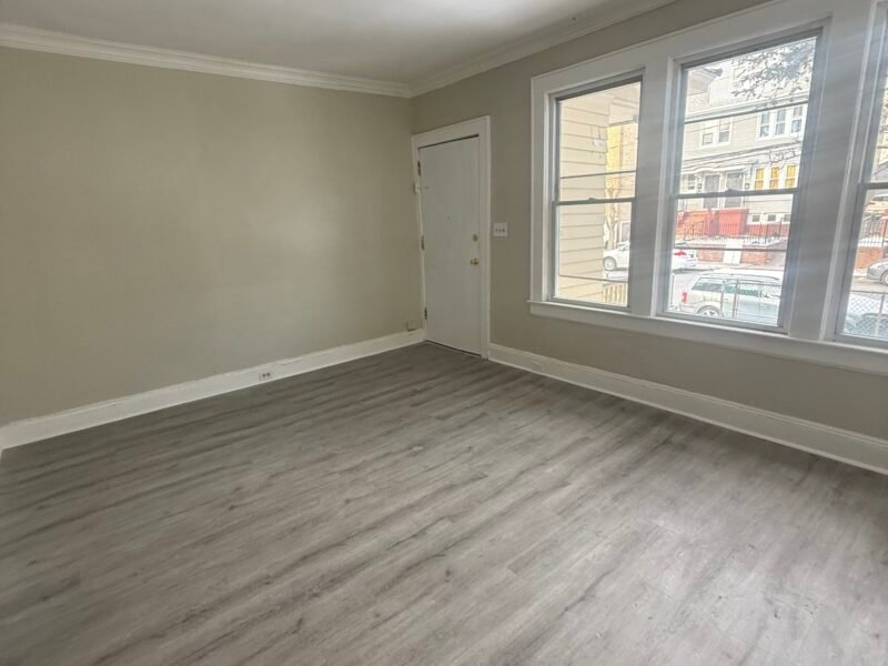 Rento apartamento Con Yarda