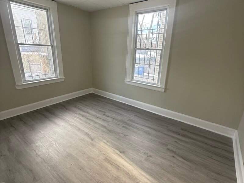 Rento apartamento Con Yarda