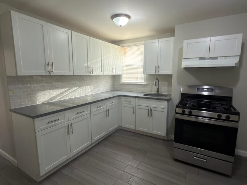 725 Bergen St Newark, NJ 07108