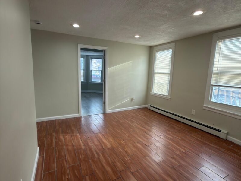 725 Bergen St Newark, NJ 07108