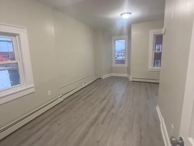 123 Parker St Newark, NJ 07104