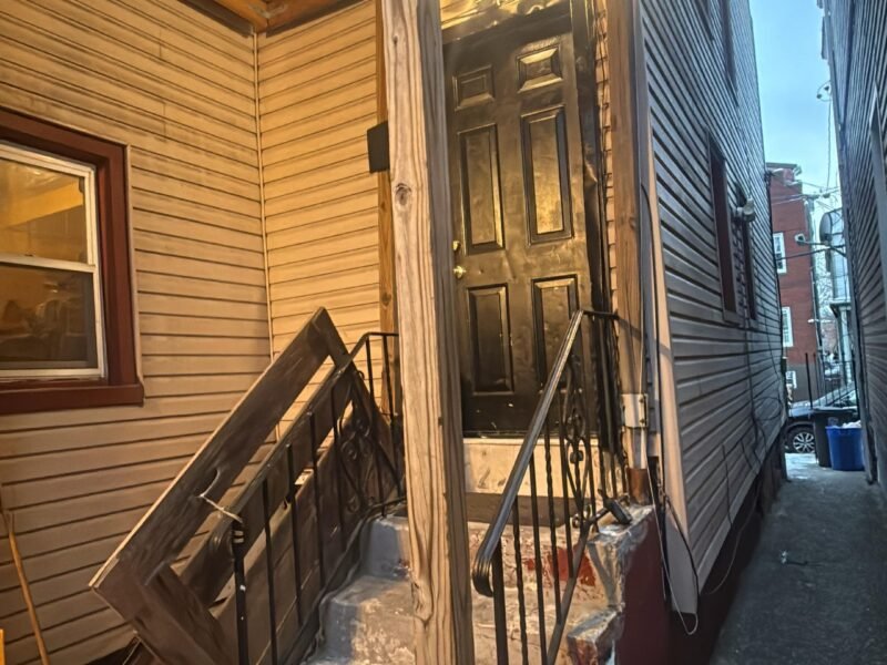 123 Parker St Newark, NJ 07104