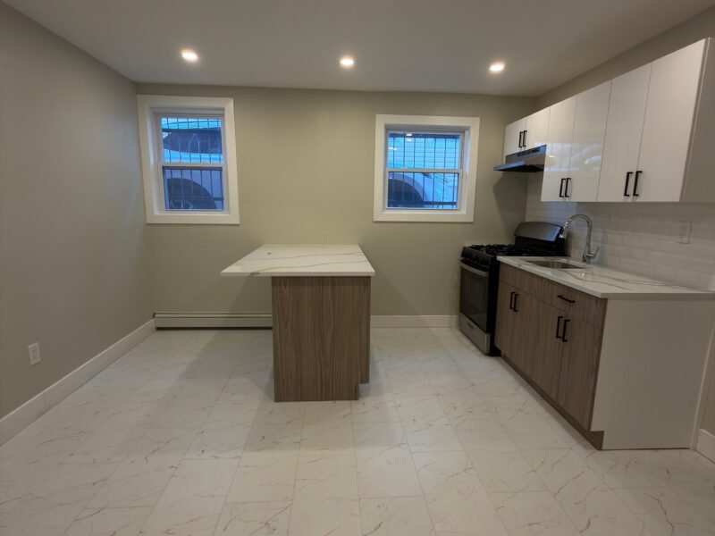 9 Stecher St Newark, NJ 07112