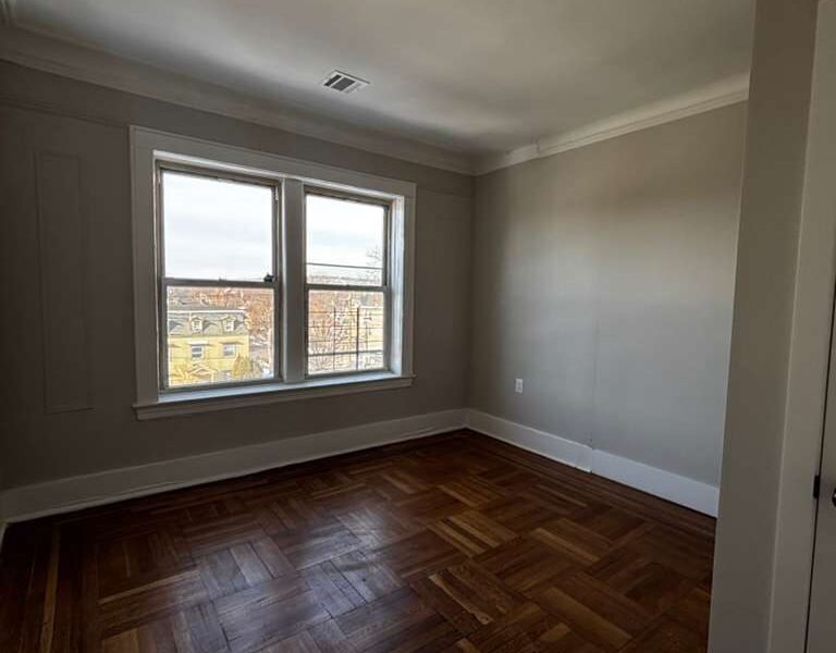 501 W 7Th St, Plainfield, NJ 07060