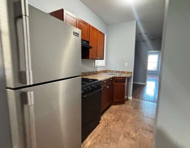 87 Fulton Ave, Jersey City, NJ 07306