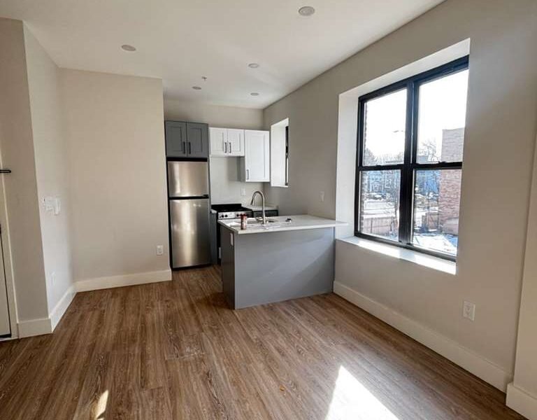 269 Martin Luther King Dr, Jersey City, NJ 07305