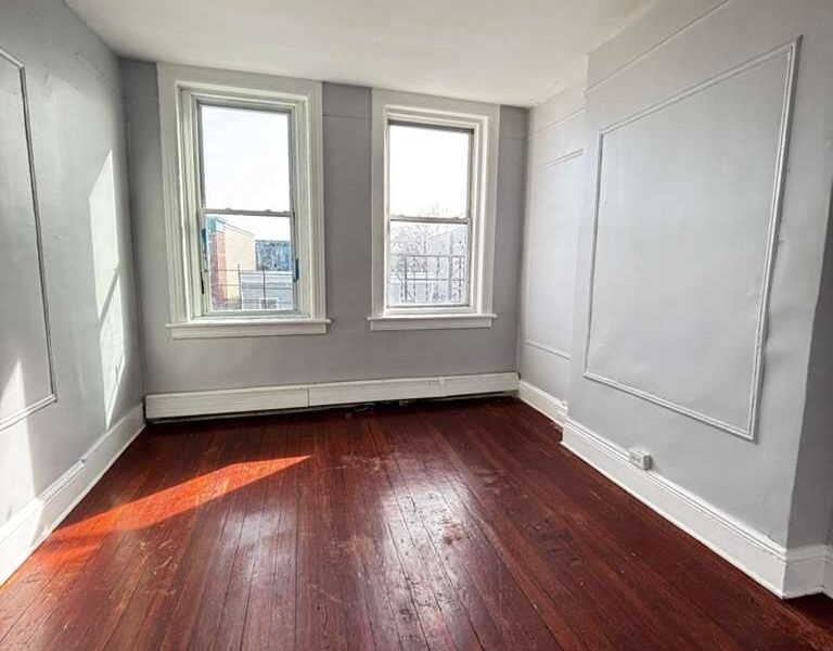 473-475 Ocean Ave, Jersey City, NJ 07305