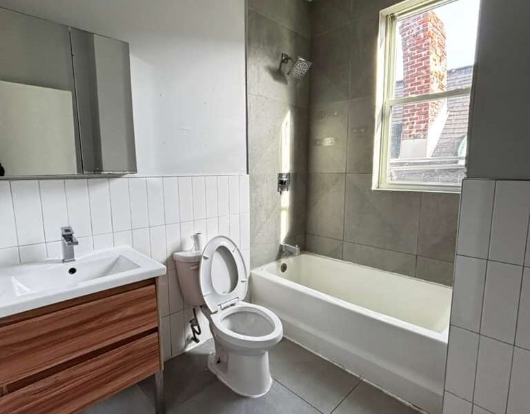 175 Van Nostrand Ave, Jersey City, NJ 07305