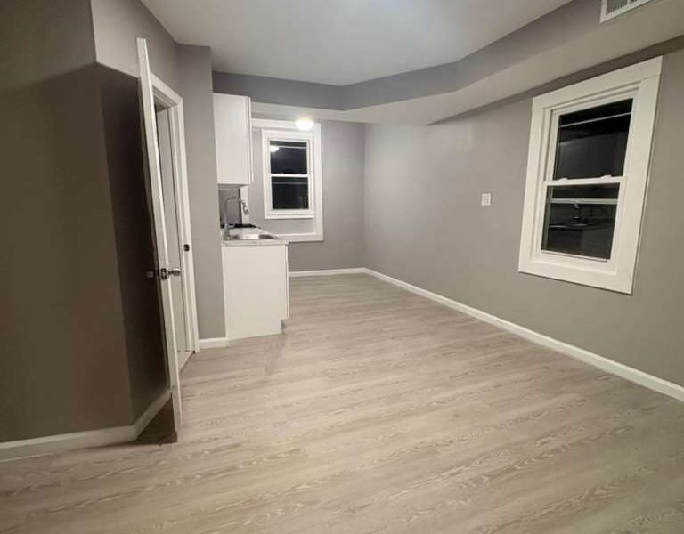 319 Coit St Irvington, NJ 07111