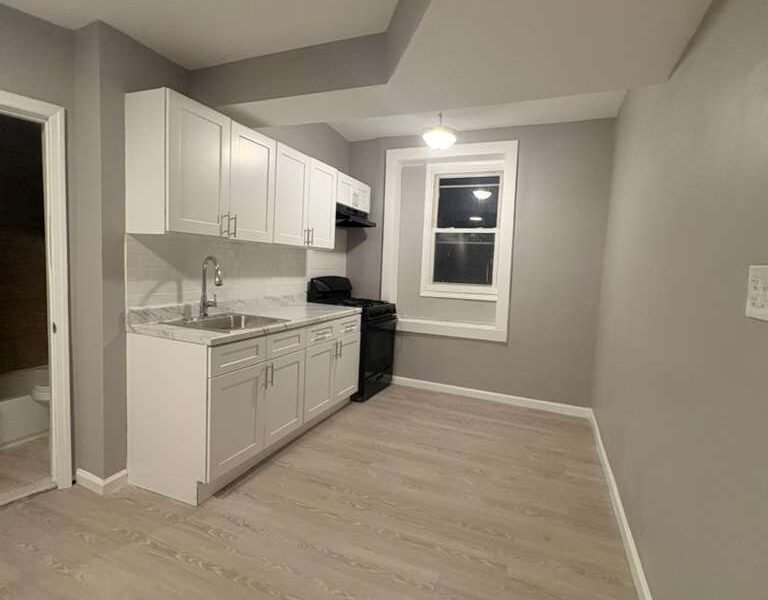 319 Coit St Irvington, NJ 07111