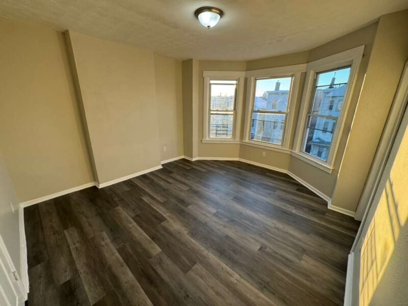 133 Pensylvania Ave Unit 3