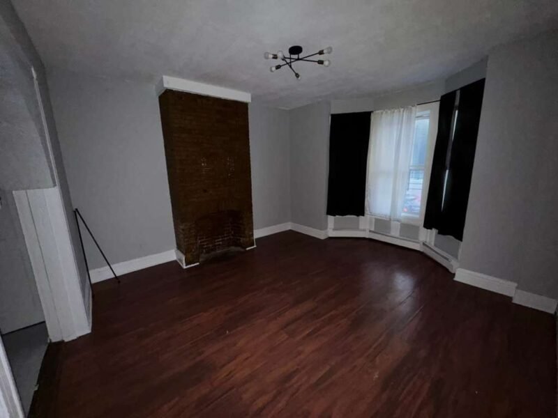 190 N Park St Unit 4