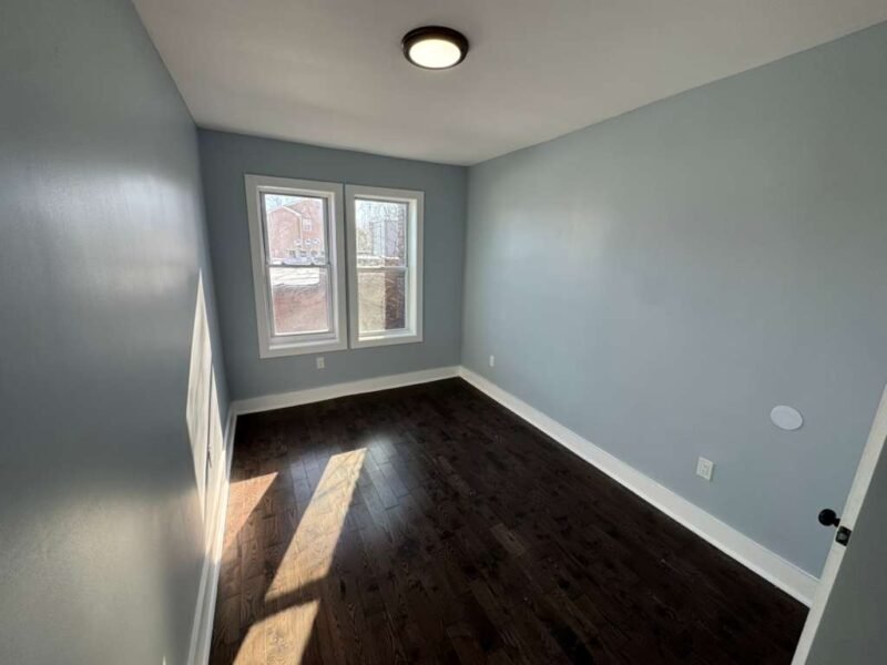 190 N Park St Unit 4