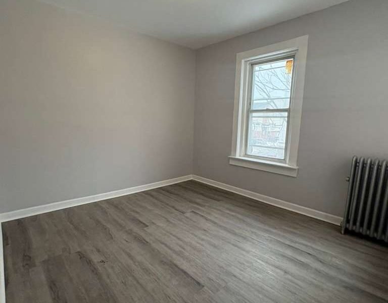 41 Ridgewood Ave Newark, NJ 07108