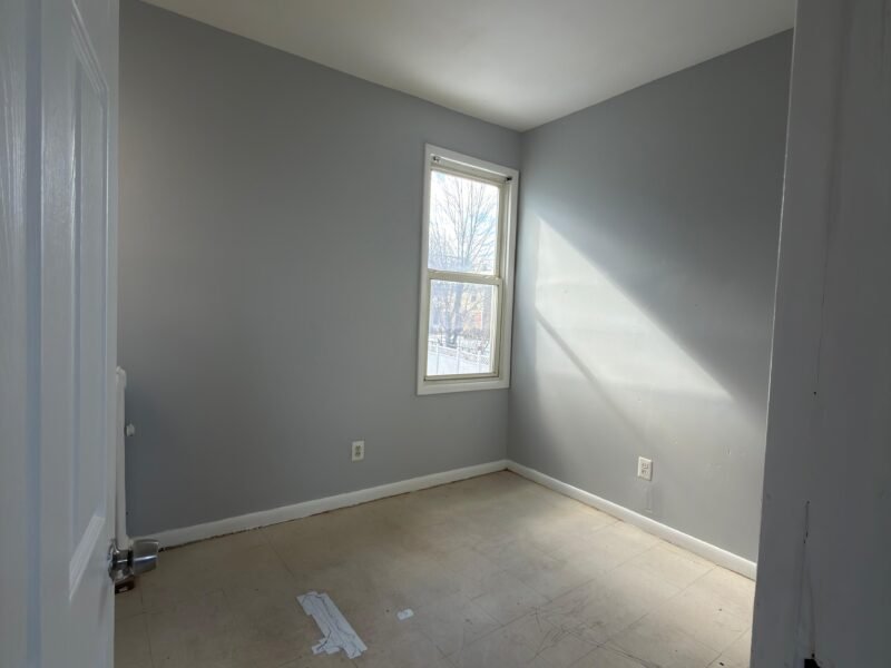 203 Peshine Ave Newark