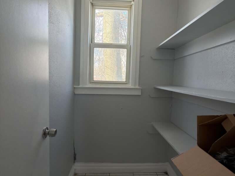 203 Peshine Ave Newark