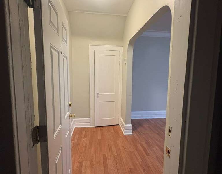 878 S 20th St Newark, NJ