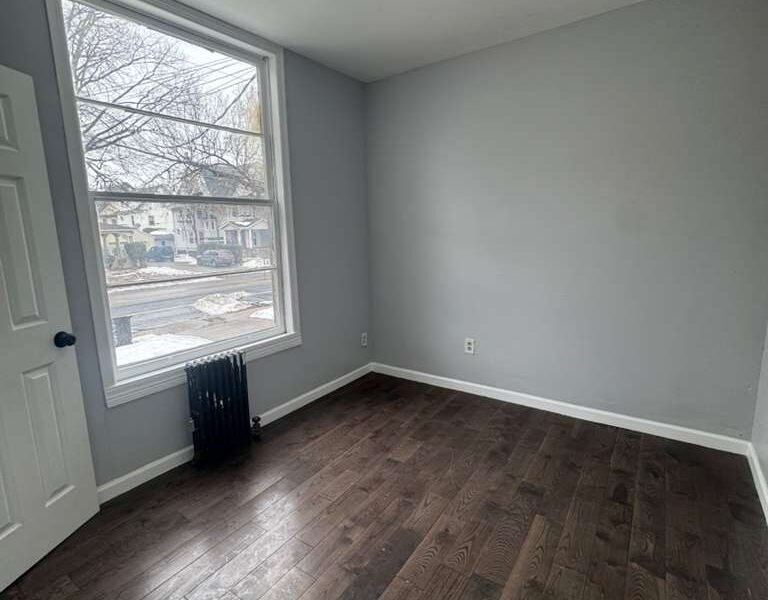 270 Montclair Ave, Newark, 07104