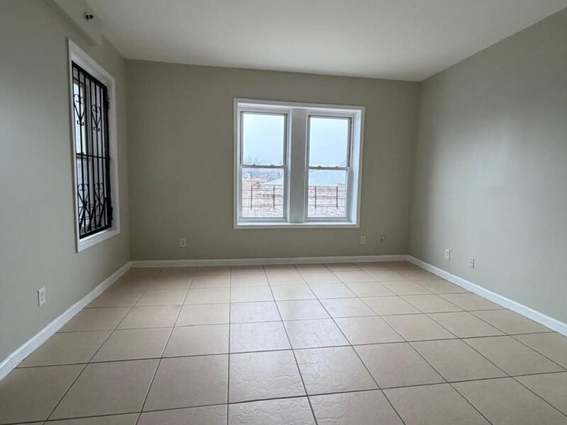 66 N Ninth St Newark, NJ