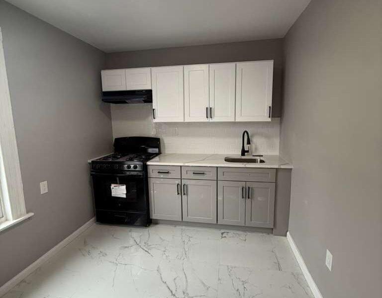 246 Park Ave East Orange, NJ