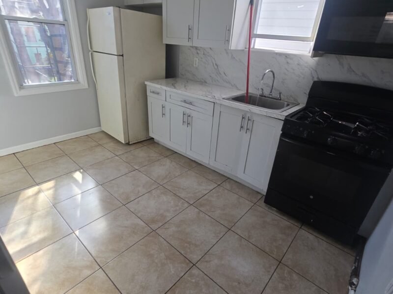 746 S 16th St Apt 2, Newark, NJ 07103