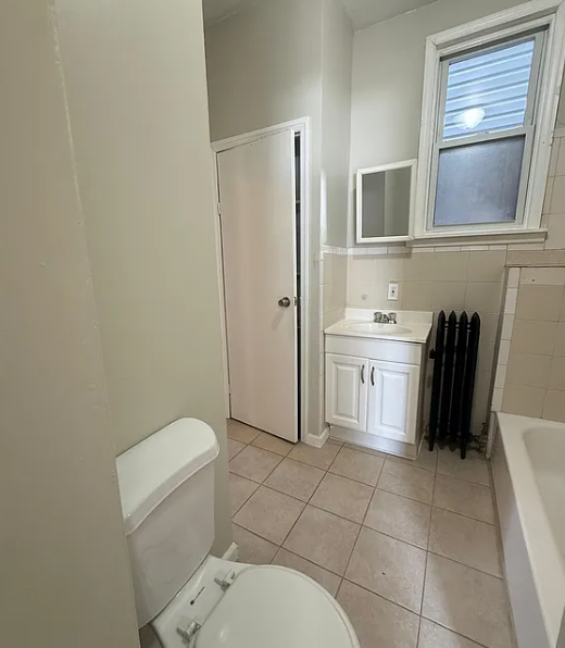 118 Ridgewood Ave #1, Newark, NJ 07108