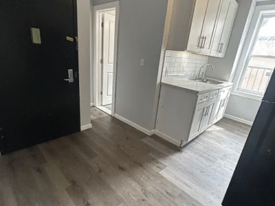 122 Wade St #4, Jersey City, NJ 07305