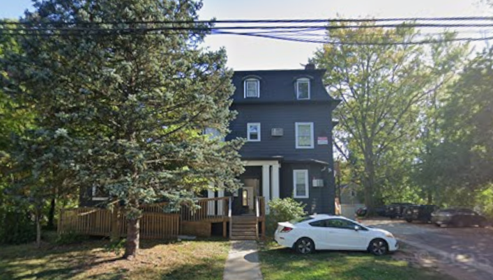 137 W 5th Ave Room R2 Roselle, NJ 07203