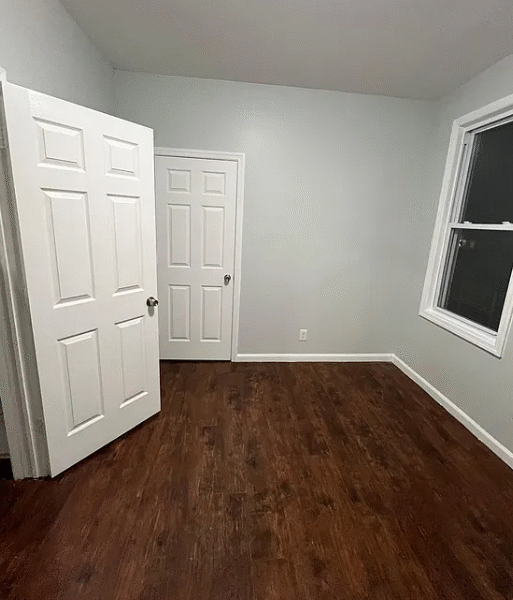 221 N 15th St #2, East Orange, NJ 07017