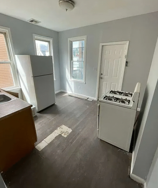 25 Princeton St #2L, East Orange, NJ 07018