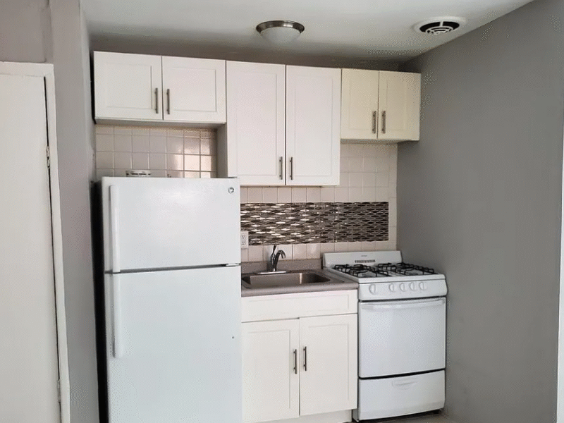 376 Park Ave Apt 24, East Orange, NJ 07017