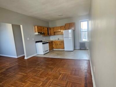 383 Clifton Ave #L10, Newark, NJ 07104