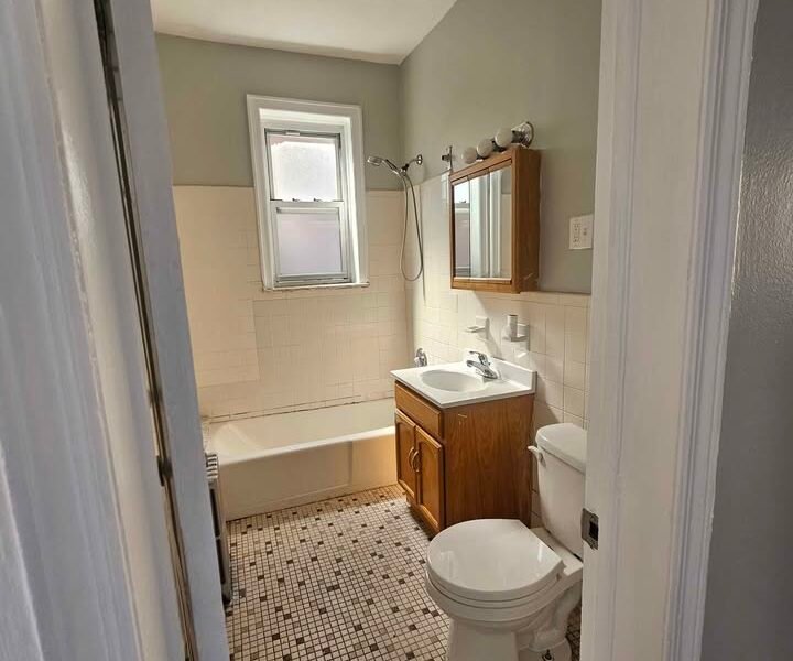 383 Clifton Ave #L10, Newark, NJ 07104